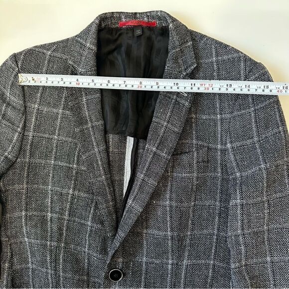 Hugo Boss Wool And Linen Blend Blazer - Picture 12 of 16